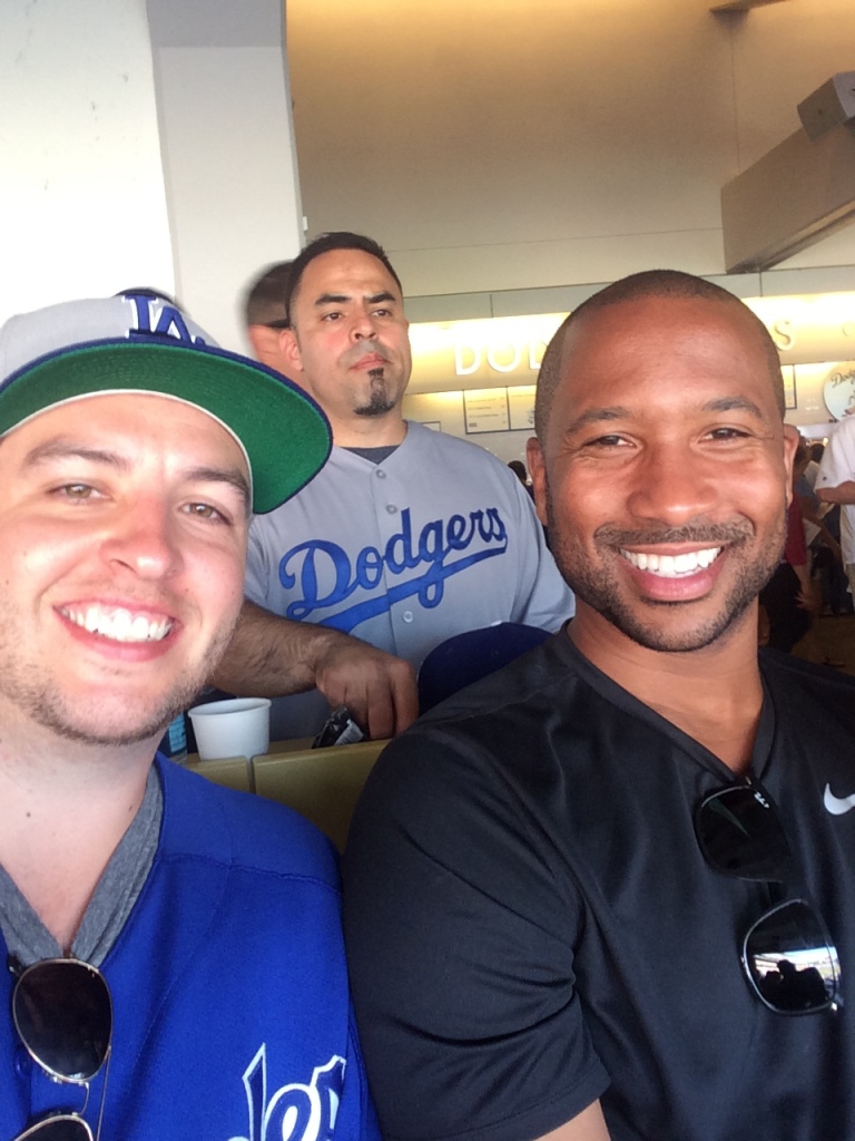 dodgers fans at dodgers stadium